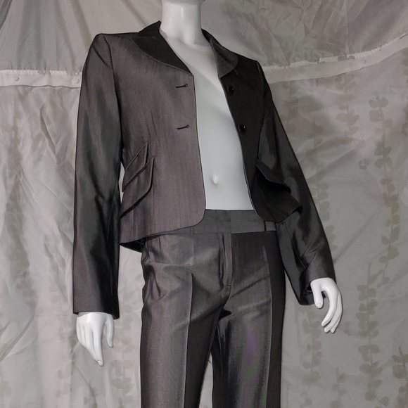 Brand new set of 2 (pants and suit) - Picture 3 of 10